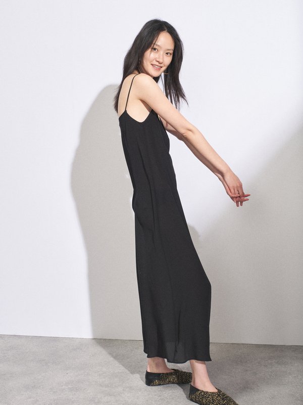 Raey Thin-strap straight-neck silk slip dress