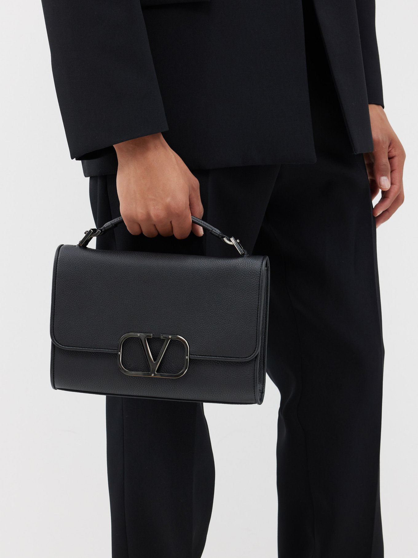 Black V-Logo grained-leather cross-body bag, Valentino Garavani