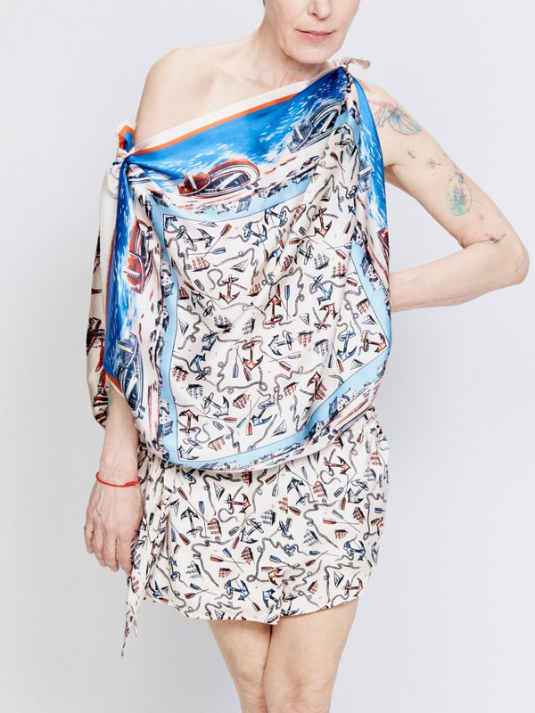 Raey Knotted side silk printed scarf shorts