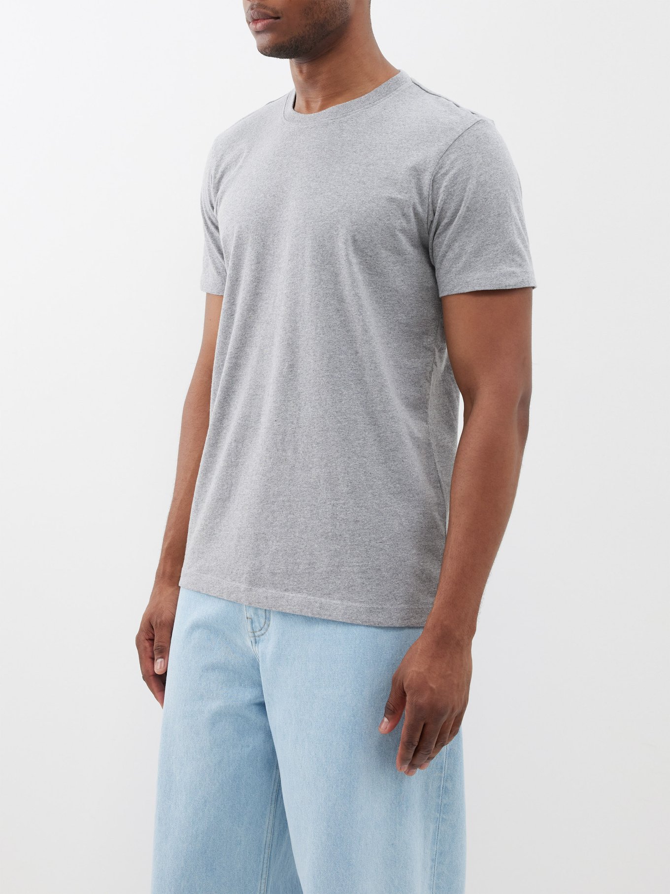 Men's luxury T-Shirt - Amiri T-Shirt in blue cotton with white lettering on  chest