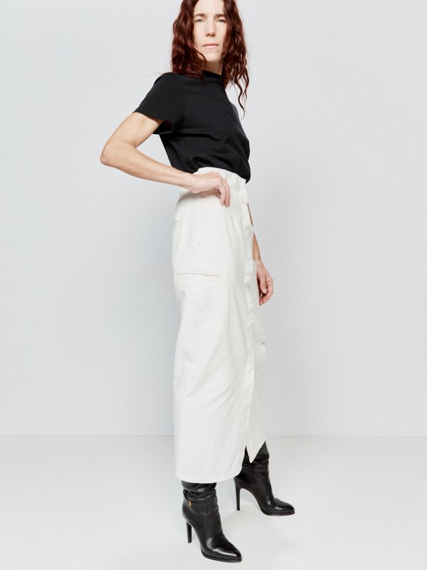 Raey Concealed popper organic-cotton denim pencil skirt