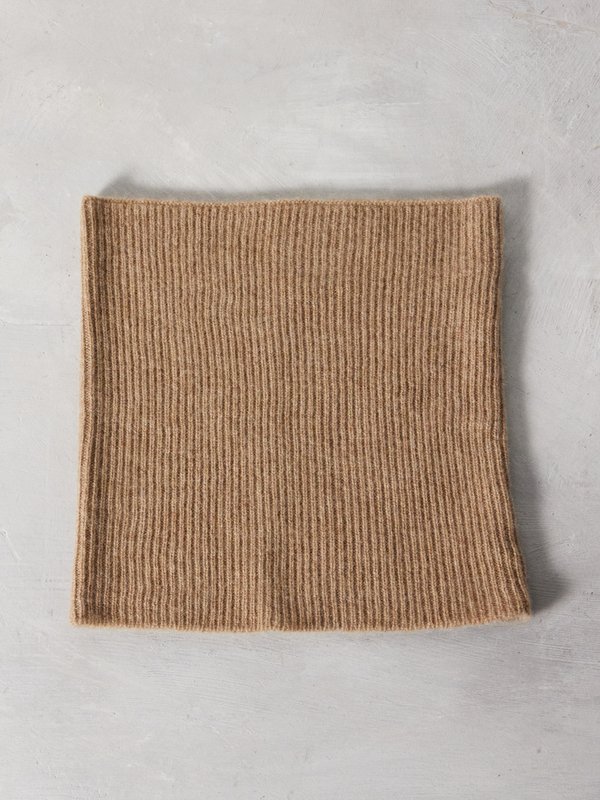 Toteme Ribbed cashmere snood