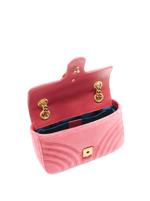 GG Marmont mini quilted-velvet cross-body bag | Gucci | MATCHESFASHION.COM UK