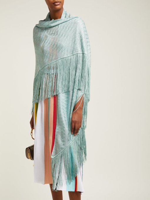 metallic fringed-trim wrap