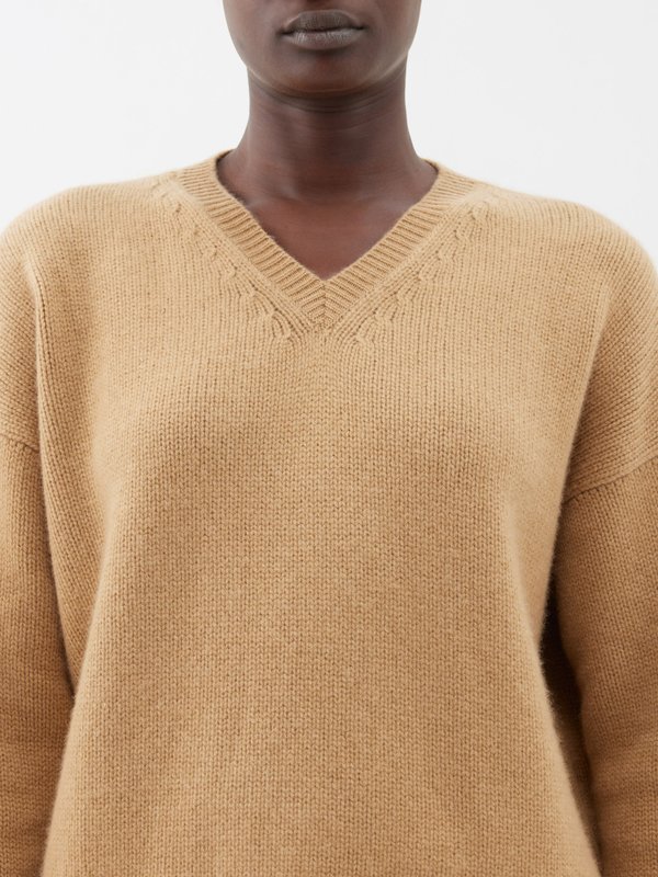 Raey Dip-hem knitted cashmere sweater