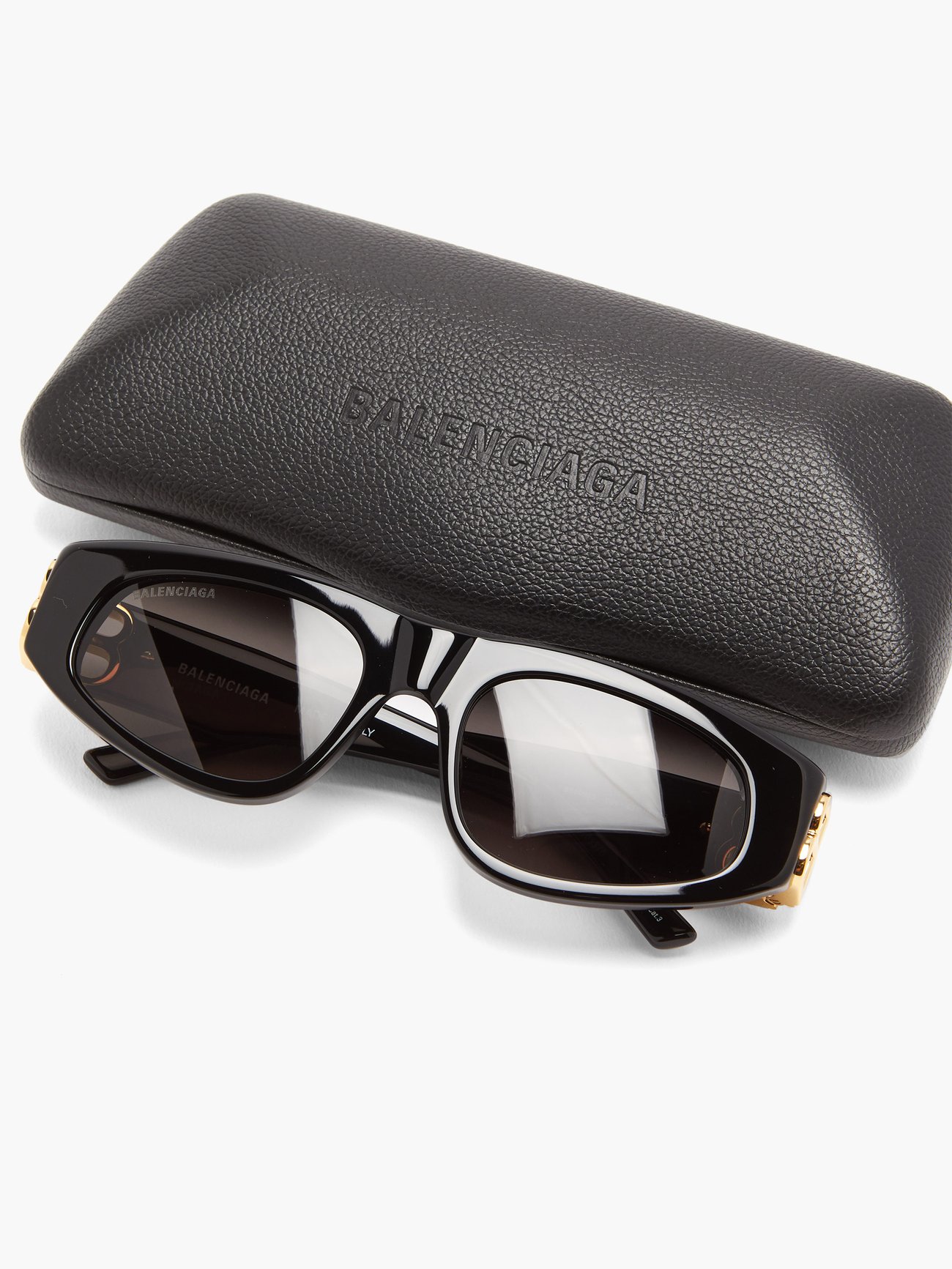 Bottega Veneta Eyewear logo-engraved D-frame Sunglasses - Farfetch