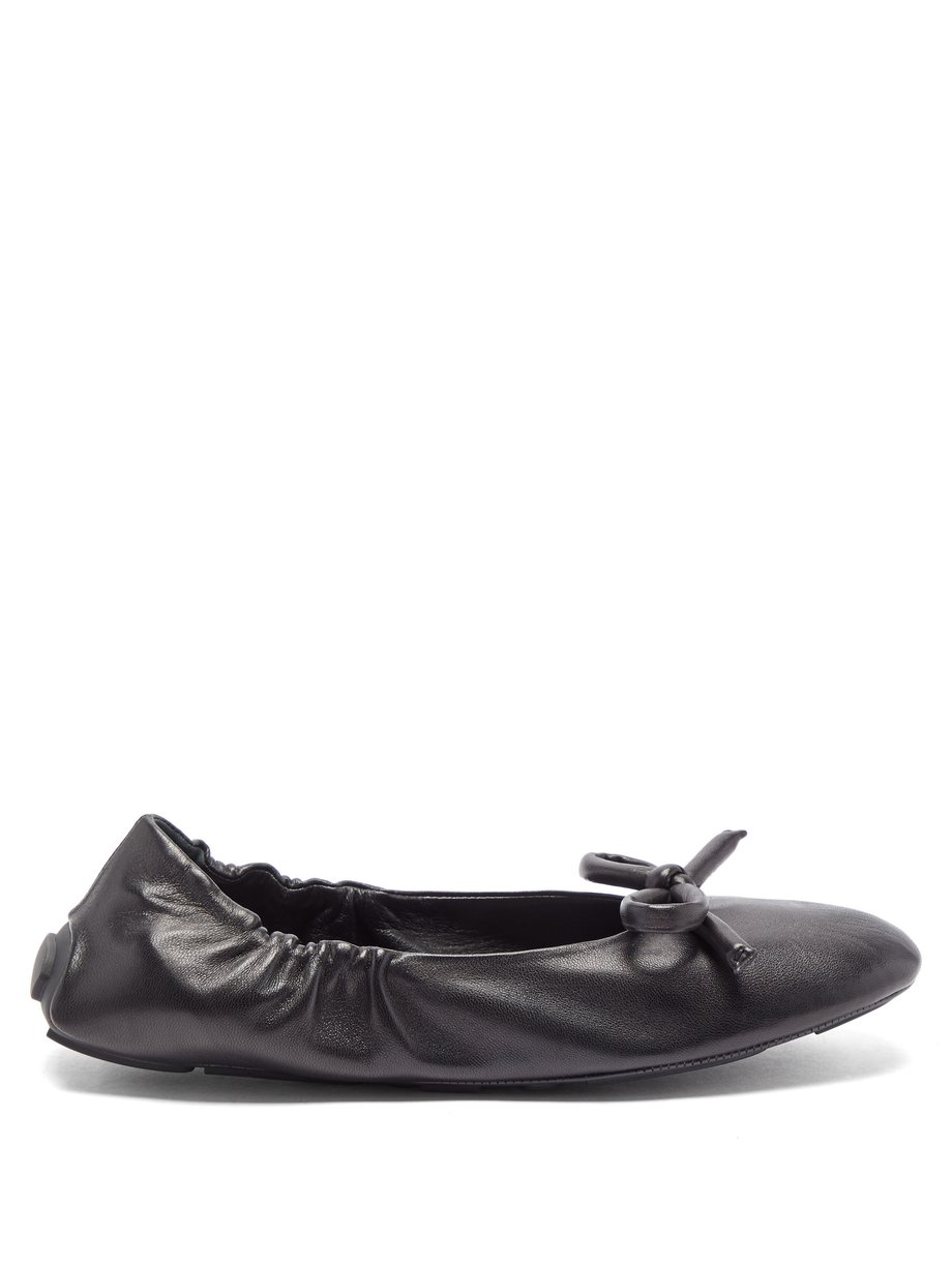 ISABEL MARANT logo-plaque leather ballerina shoes - Black