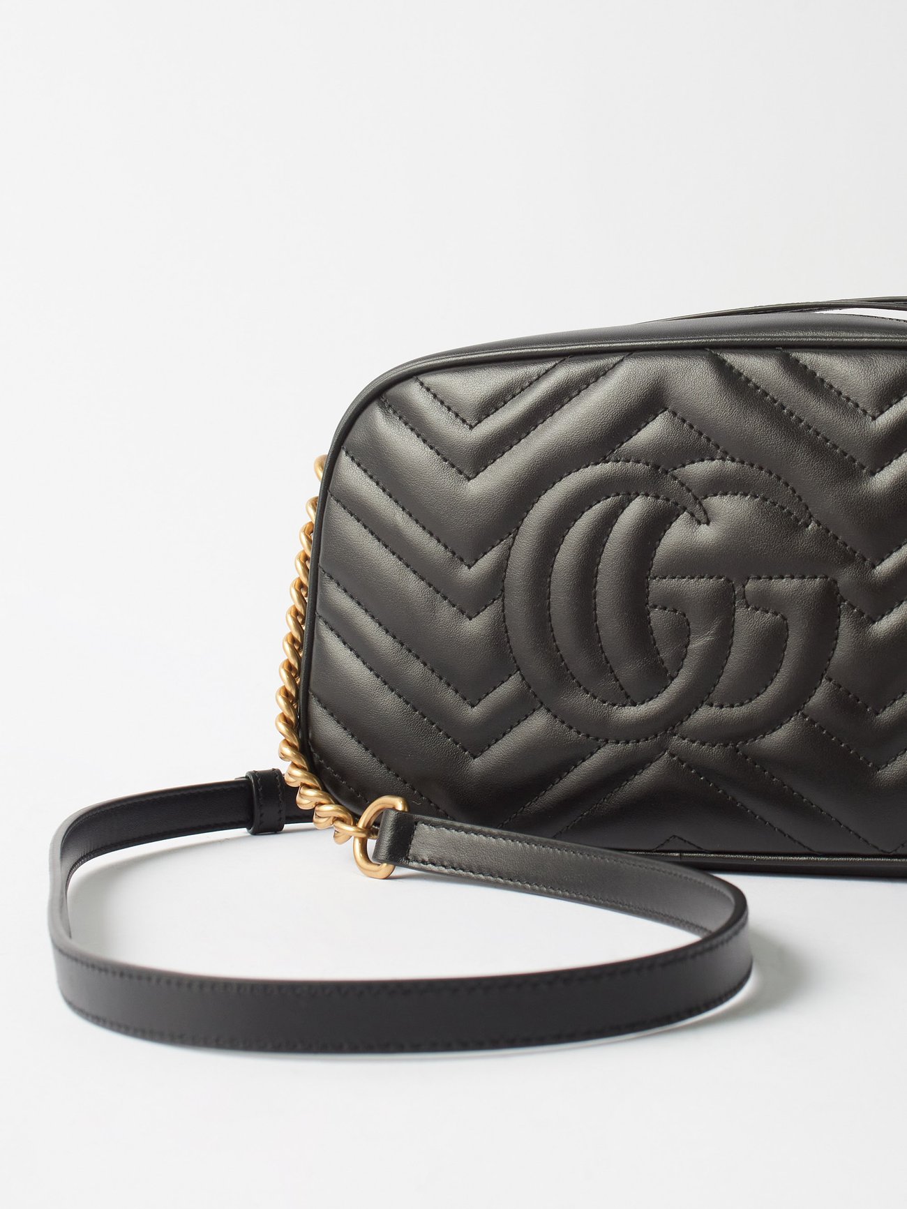 Gg marmont leather crossbody bag Gucci Black in Leather - 35606686