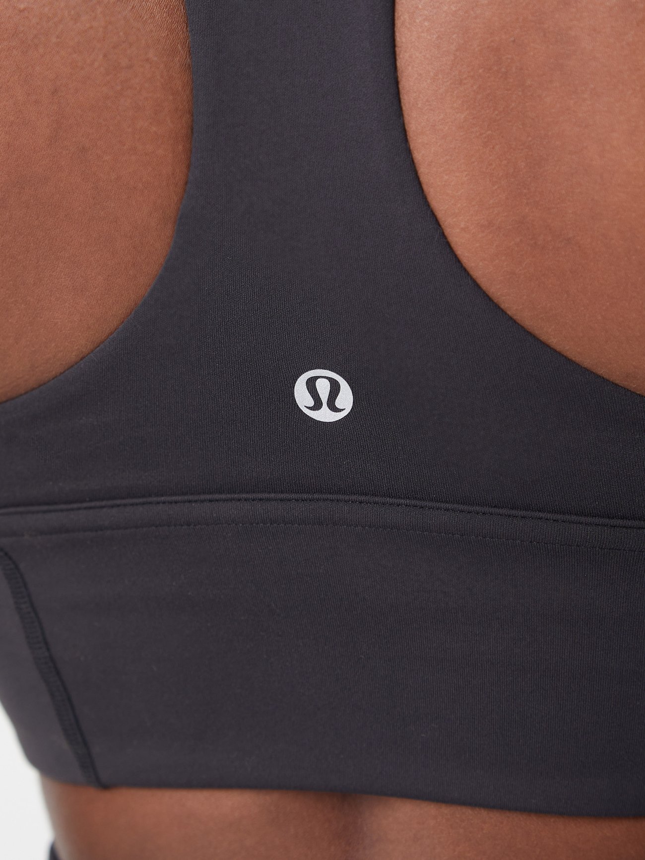 Black Wunder medium-impact longline sports bra