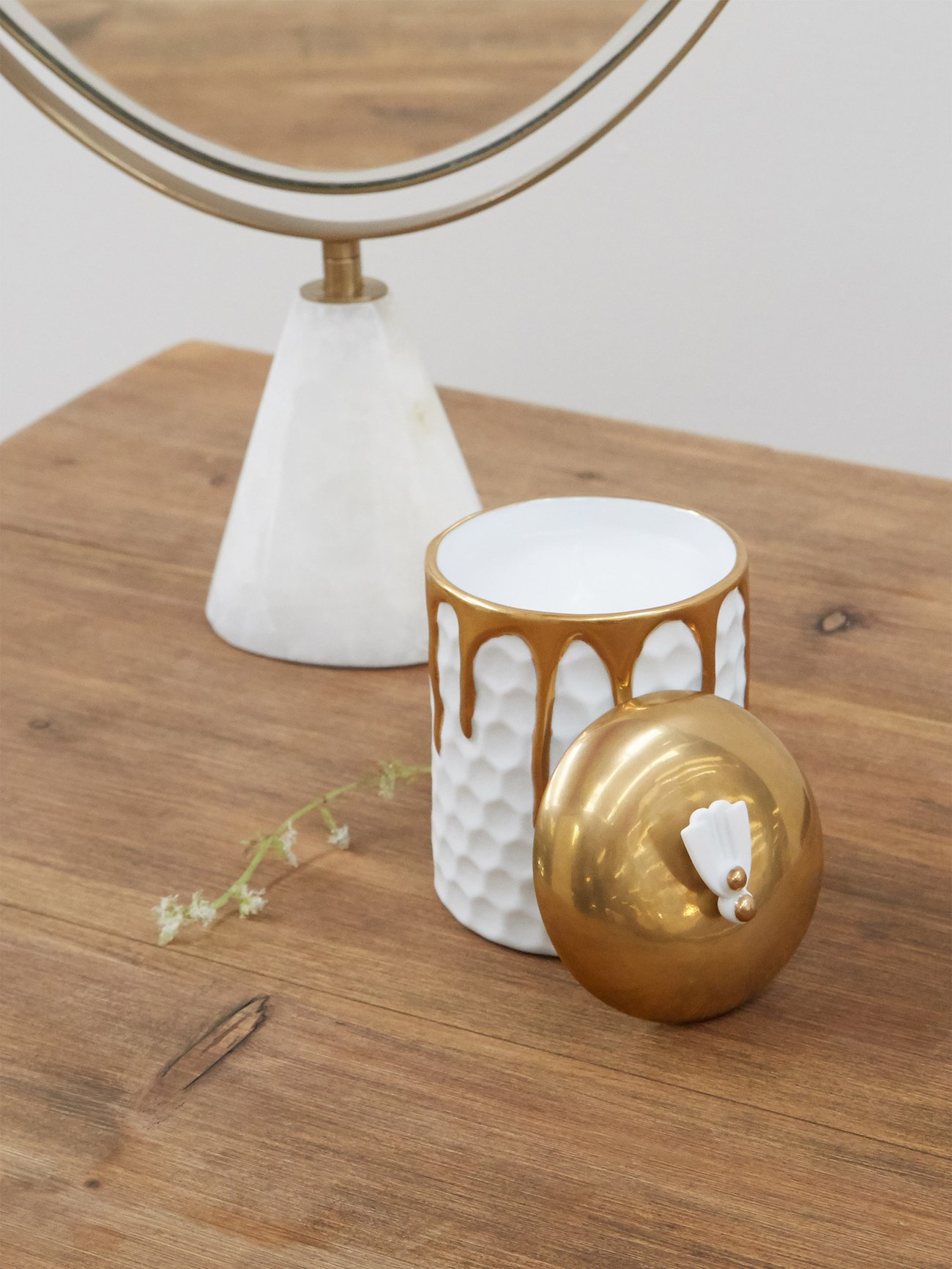 L'Objet Beehive Candle