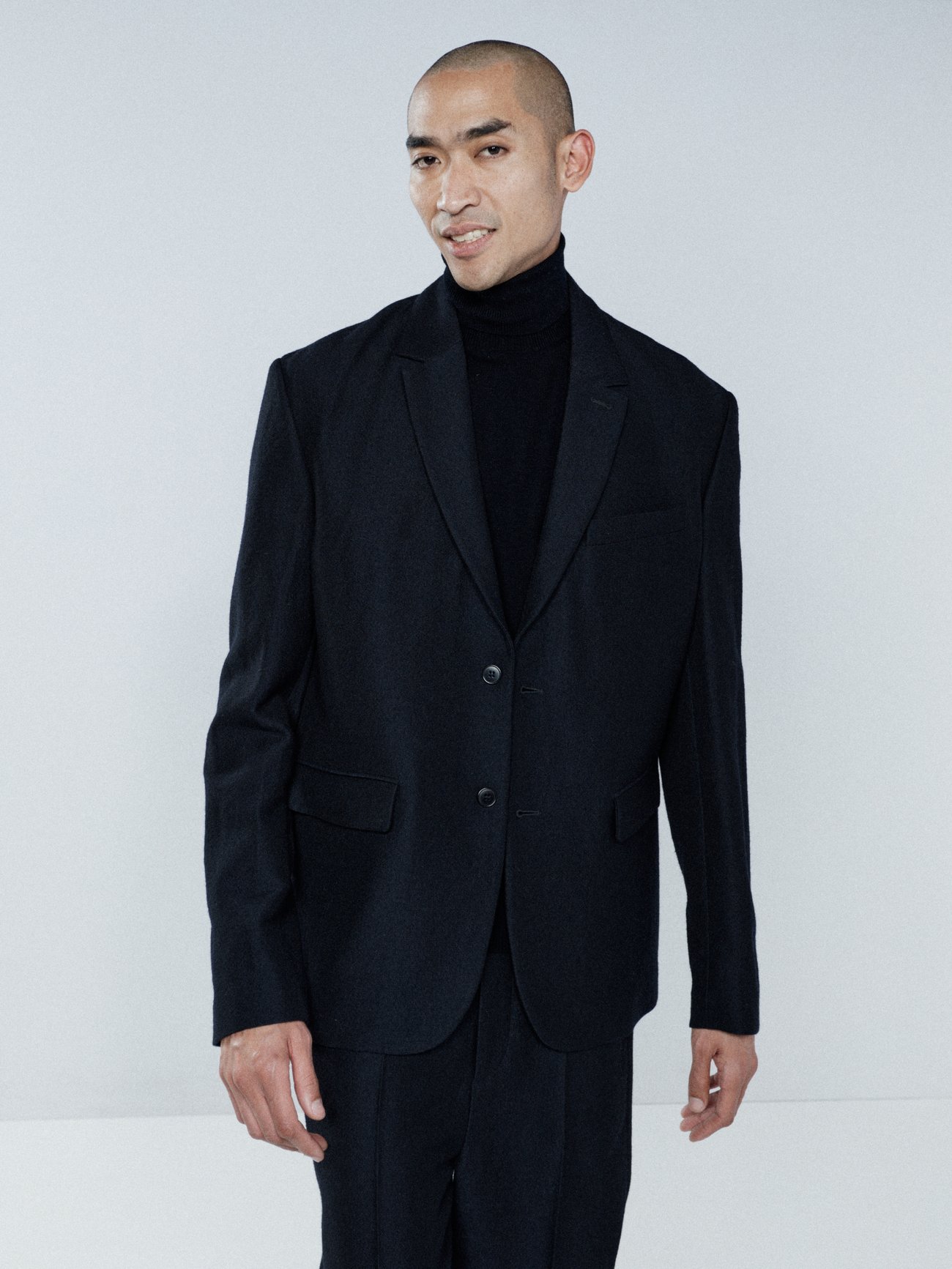 Navy Loose-fit virgin-wool textured blazer | Raey | MATCHESFASHION UK