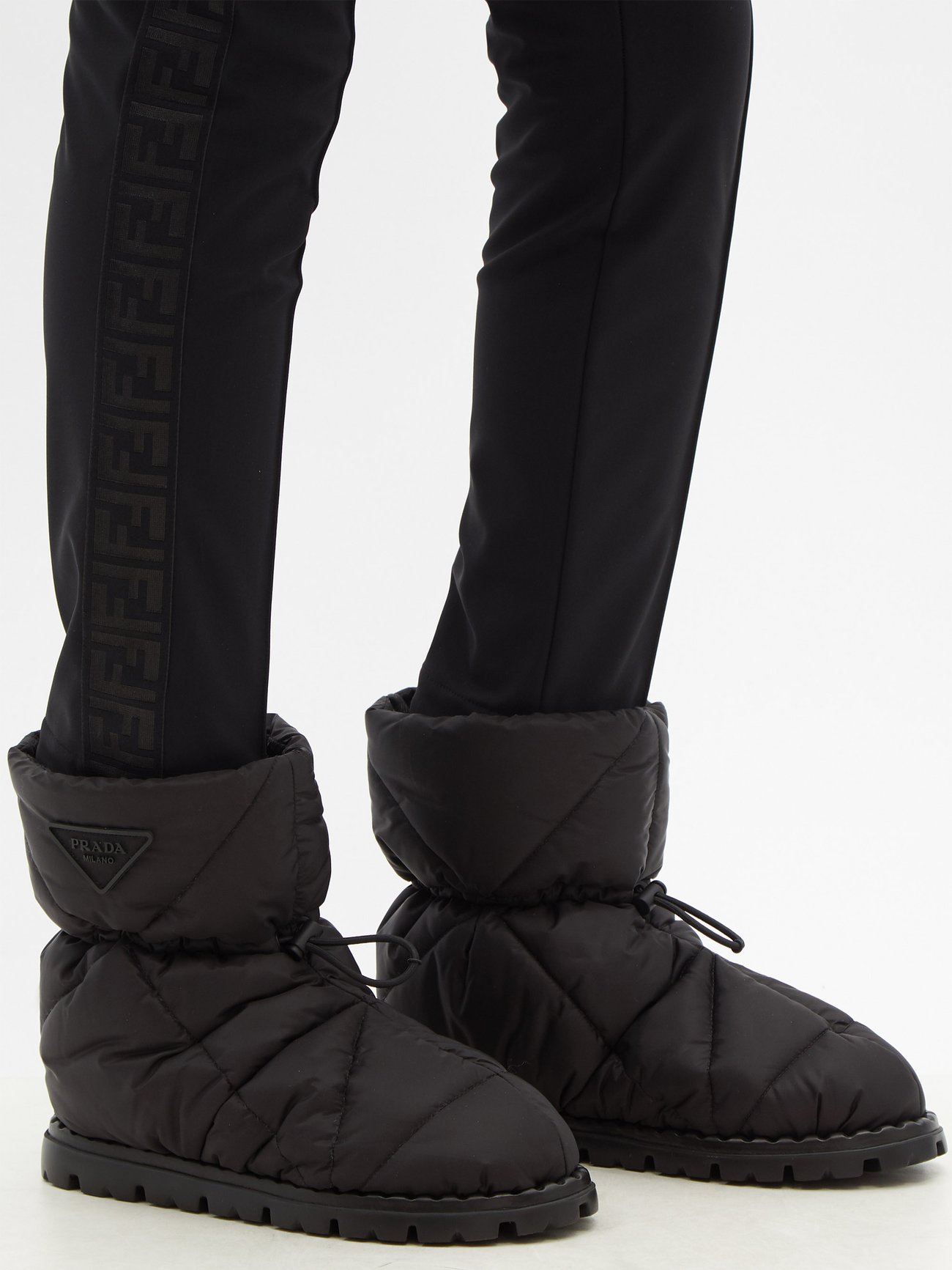 Black Padded Re-Nylon snow boots, Prada