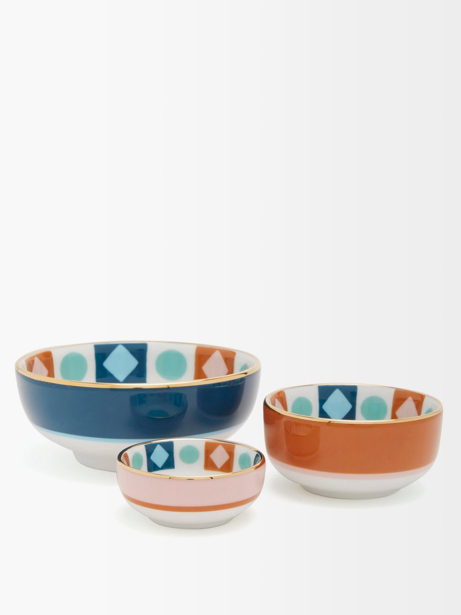 La DoubleJ Set of three Diamond Dots porcelain nesting bowls