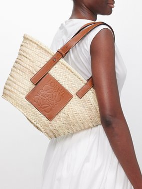 Shop LOEWE Anagram Calfskin Blended Fabrics Plain Leather Logo Straw Bags  (A223P65X01) by 絢-VoyagedeLuxe