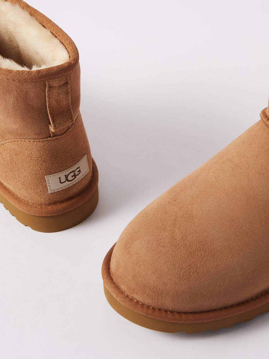 Beige Classic Mini shearling lined boots UGG MATCHES UK