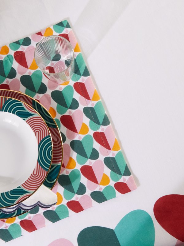 La DoubleJ Farfalle Ring-print 350cm x 180cm linen tablecloth