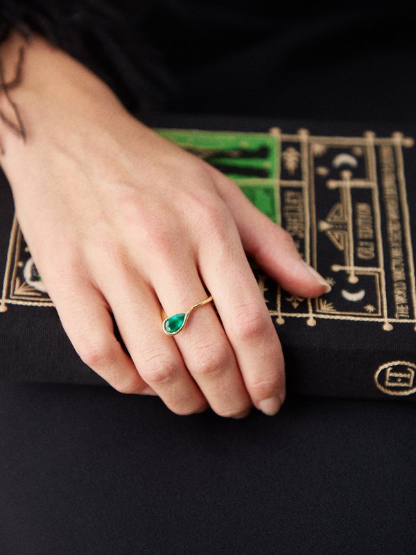 Fernando Jorge Ignite emerald & 18kt gold ring