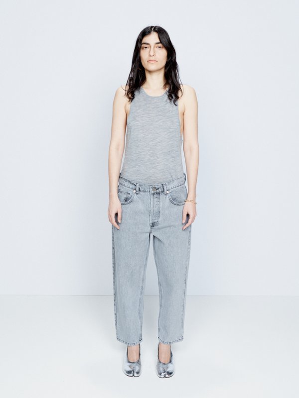 Raey Carrot cropped organic-cotton jeans