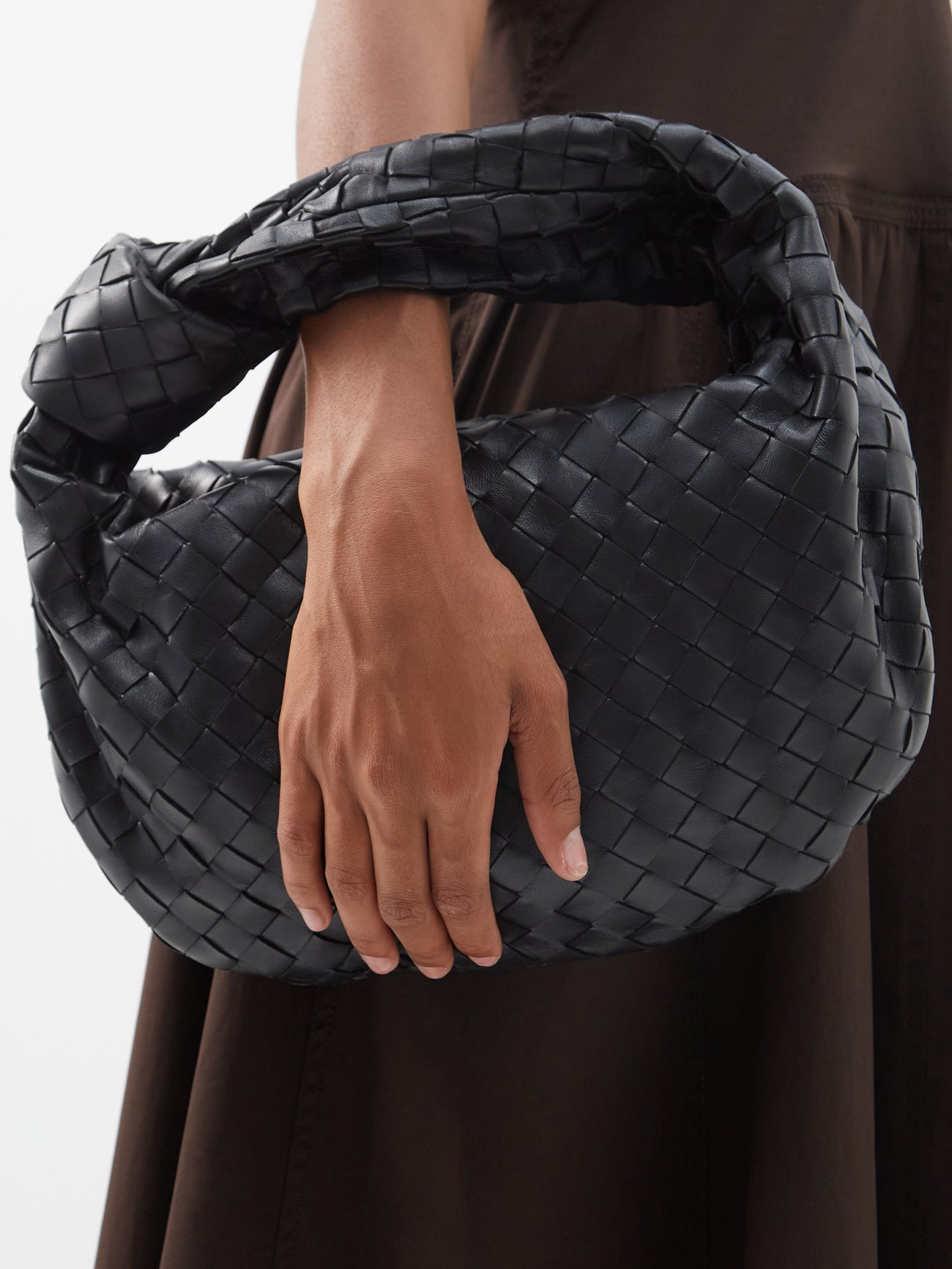 Black Jodie Teen Intrecciato-leather shoulder bag | Bottega Veneta ...