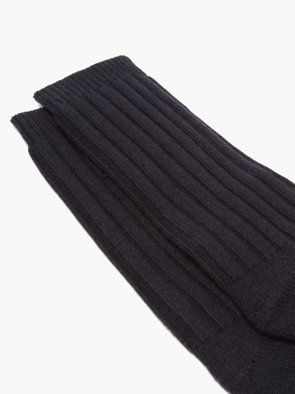 Raey Recycled cashmere-blend at home gift set
