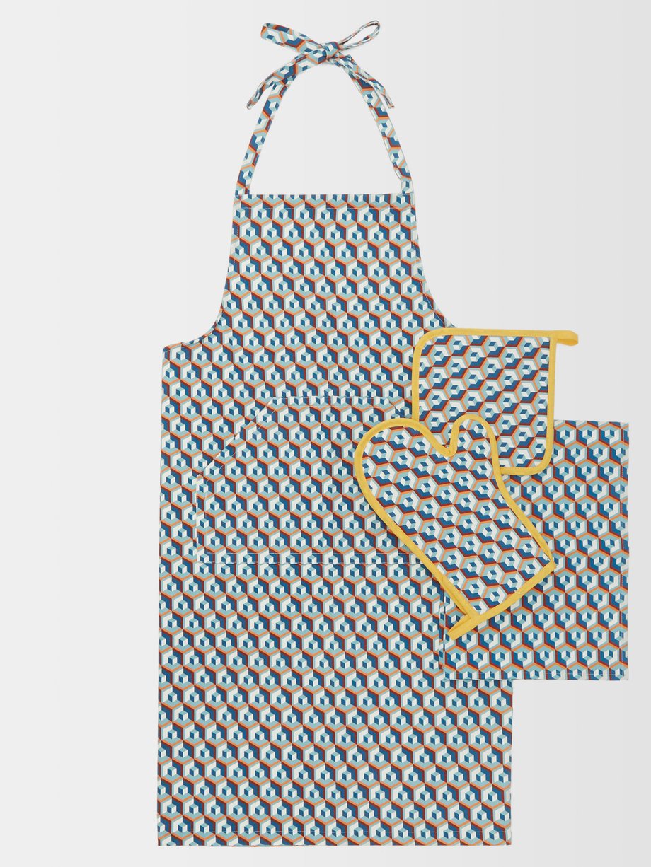 La DoubleJ Cubi-print apron, oven mitt and potholder set