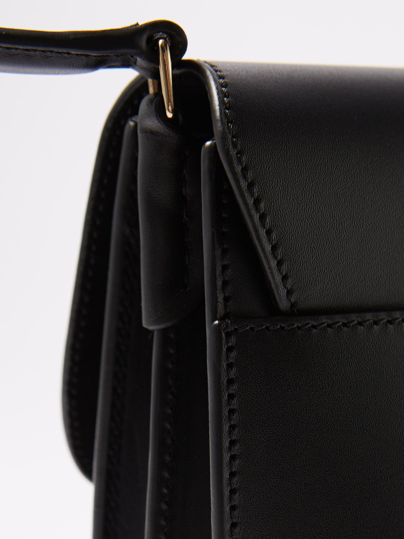 Genève leather cross-body bag, A.P.C., MATCHESFASHION.COM UK