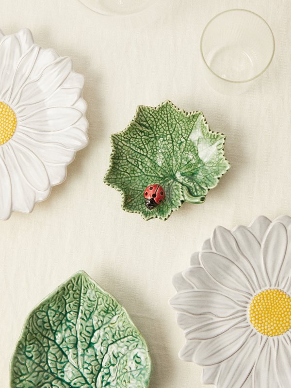 Bordallo Pinheiro Set of two Ragwort leaf and ladybug plates