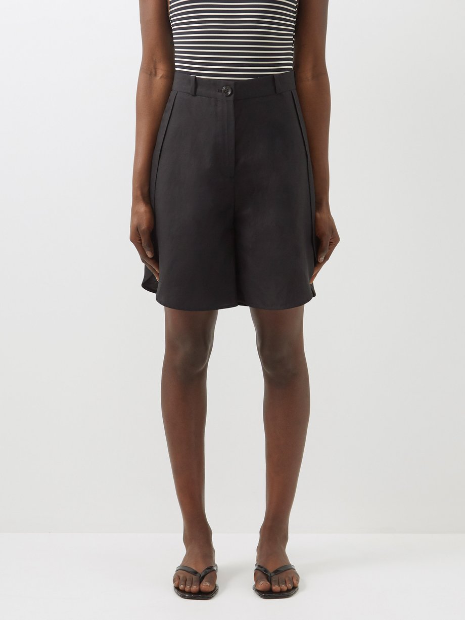 Black Side-vent high-rise tailored shorts | Toteme | MATCHESFASHION AU