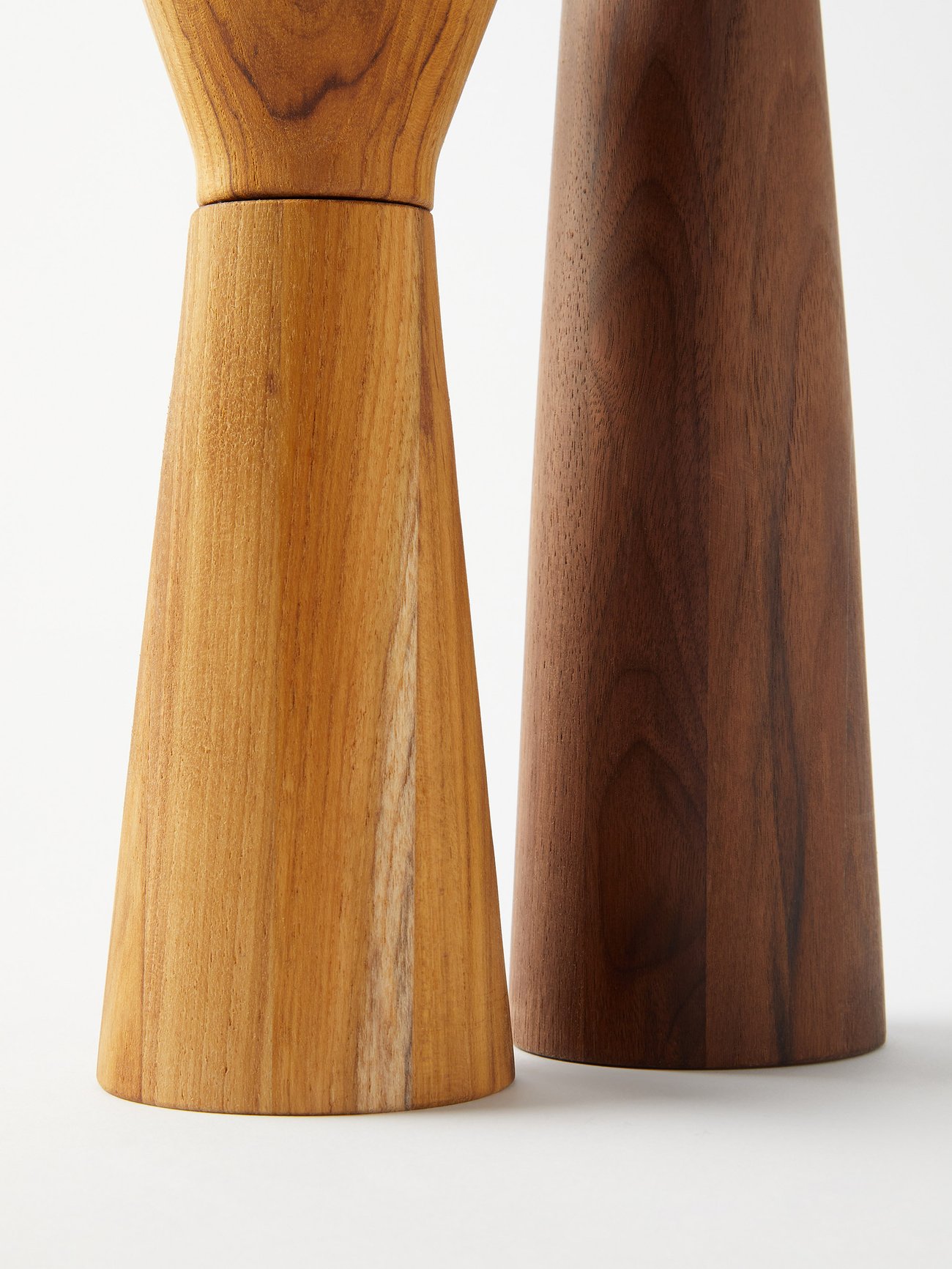 THE CONRAN SHOP Walnut and Teak Wood Salt and Pepper Grinder Set