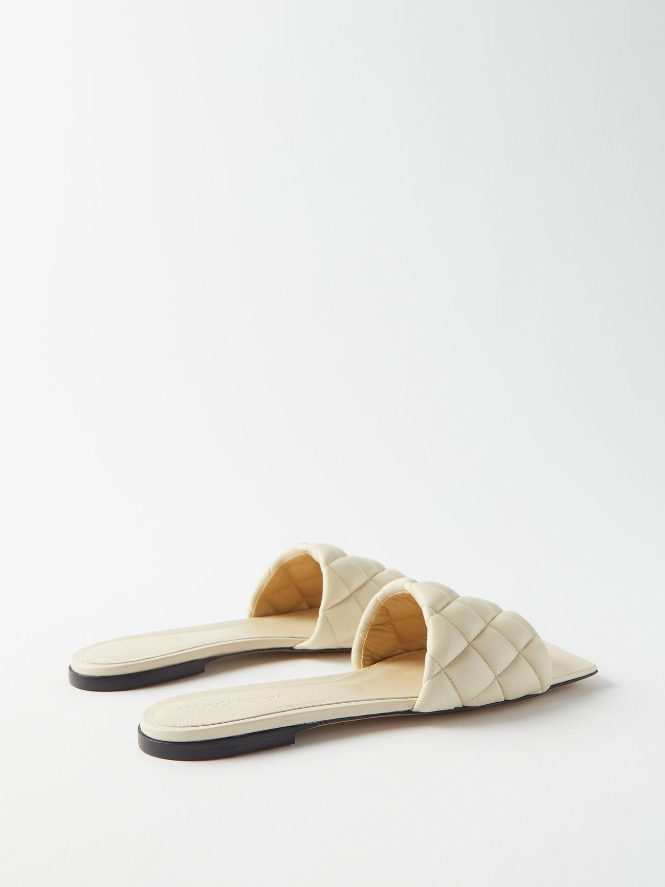 Bottega Veneta Padded Cream Down Jacket - IetpShops Morocco - White  'Stretch' heeled sandals Bottega Veneta