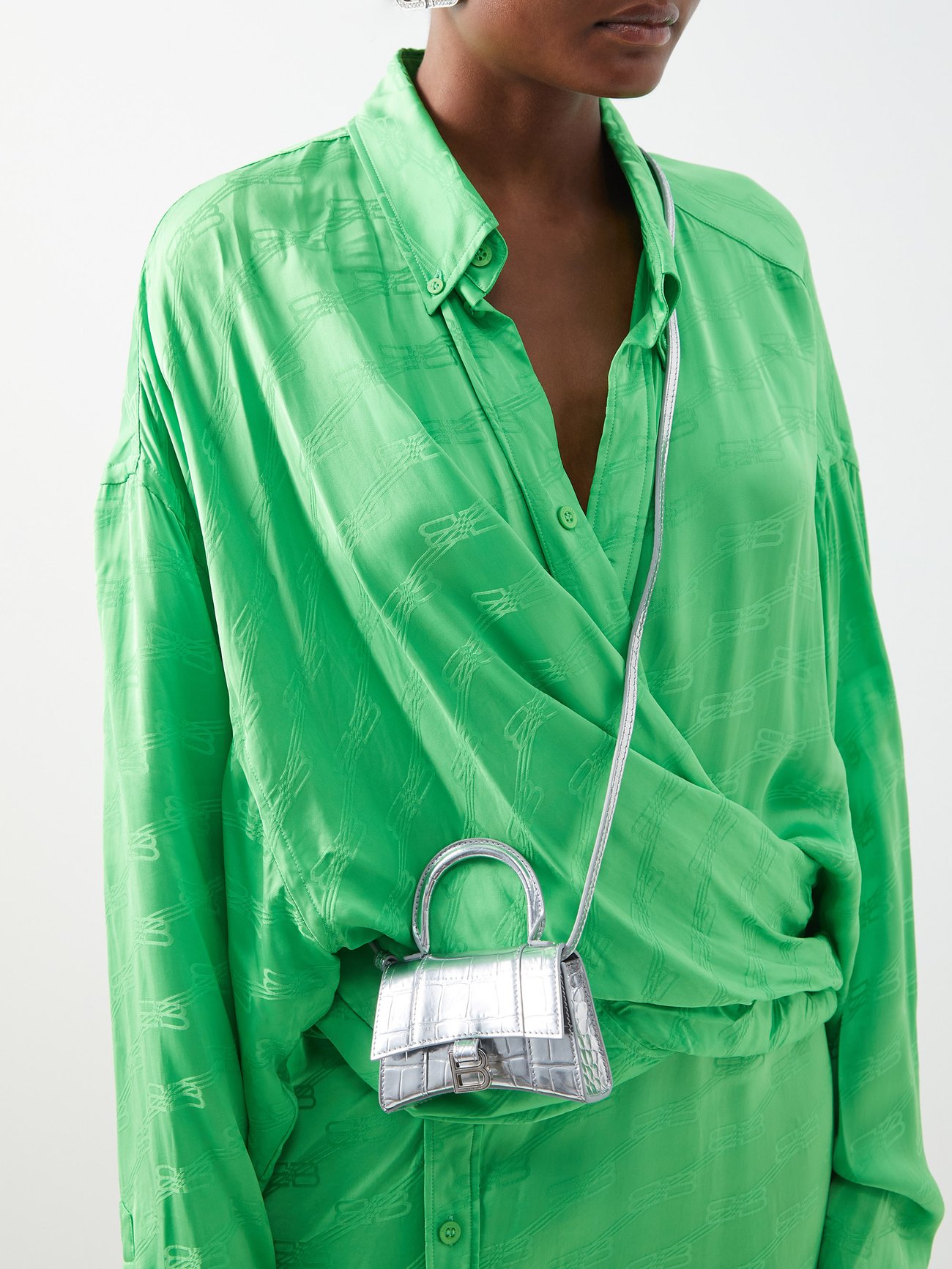 Balenciaga Mini Hourglass Bag With Rhinestones & Chain (Silver) – The  Luxury Shopper