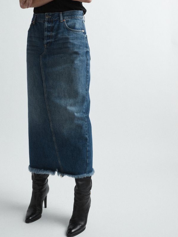 Raey Split-back organic-cotton denim skirt