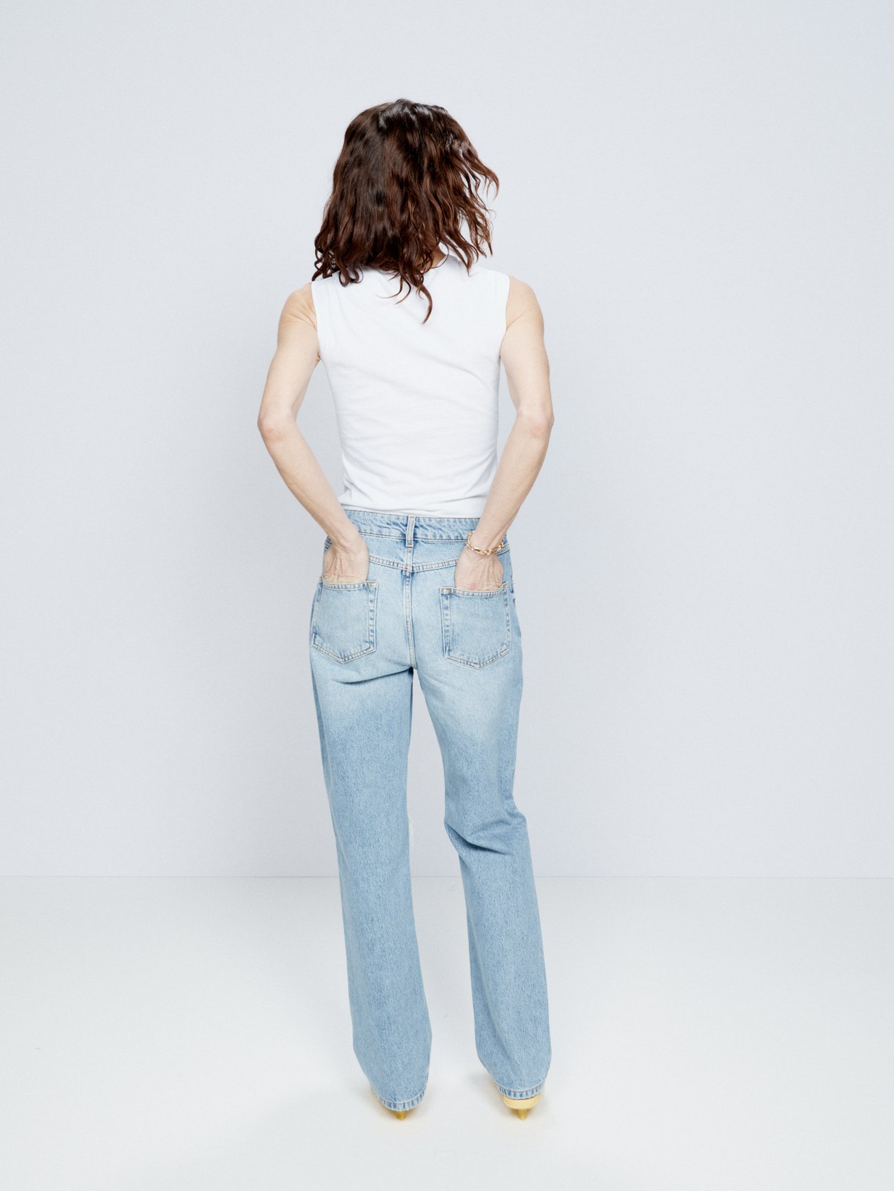 Blue Taper organic-cotton high-waisted tapered jeans, Raey
