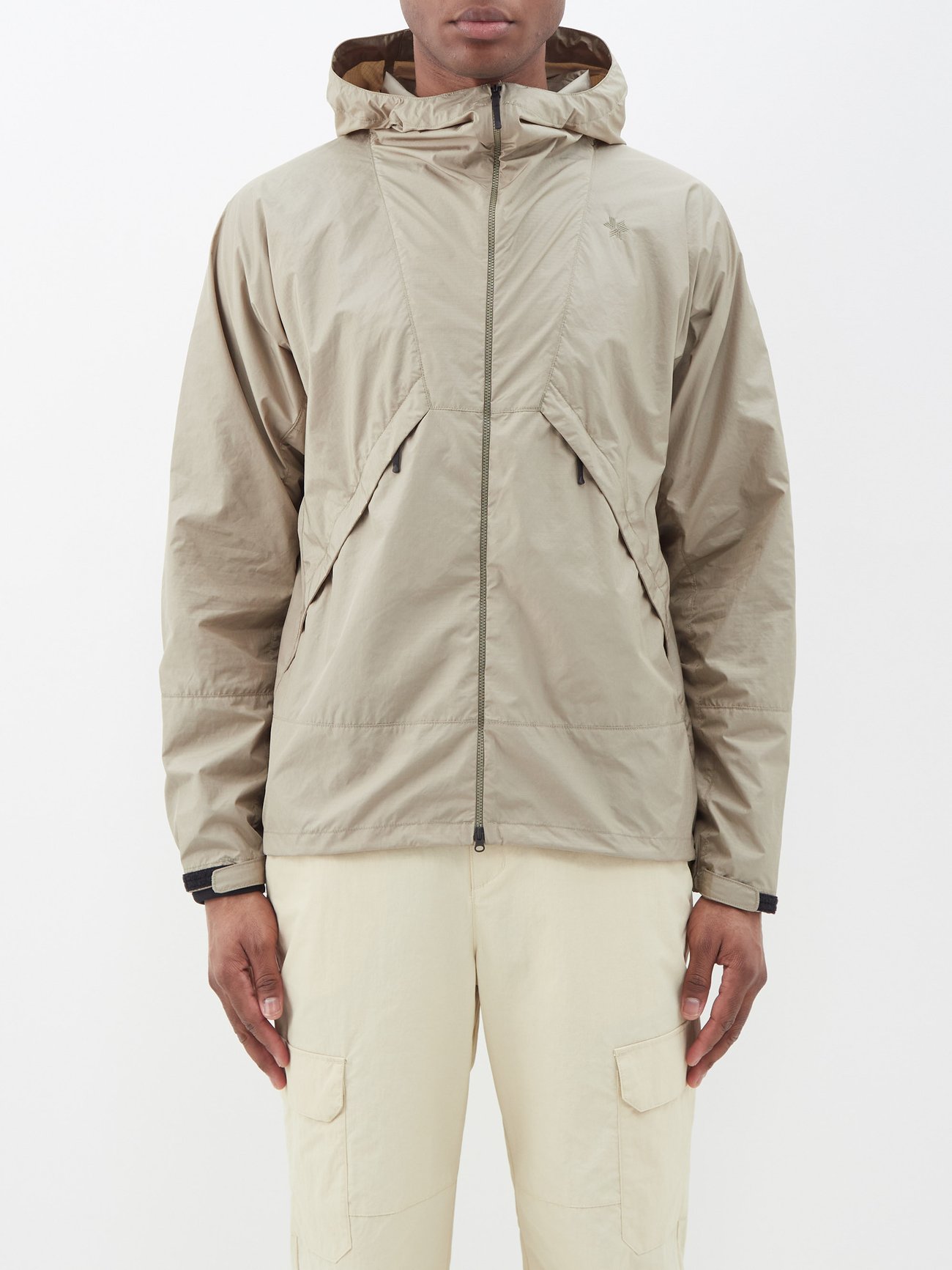 Packable ripstop hooded jacket