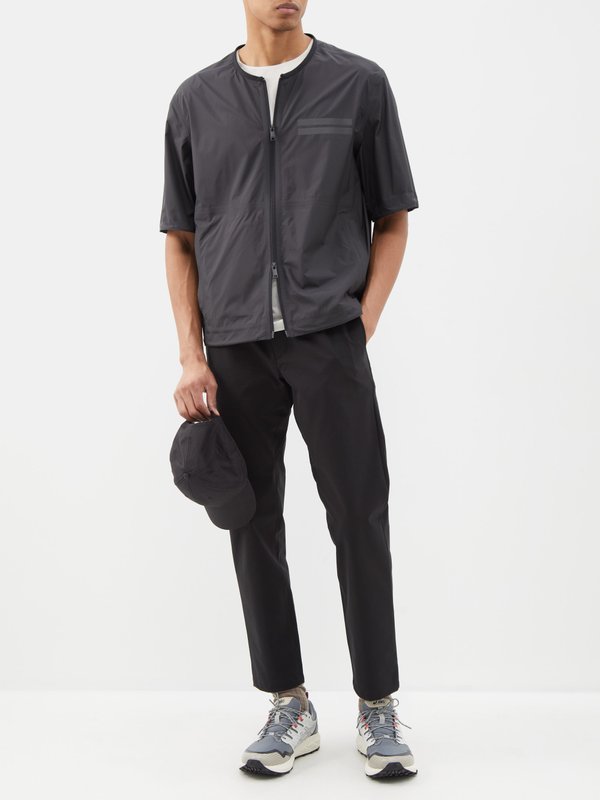 Buy Men Black Slim Fit Solid Casual Trousers Online - 747181 | Allen Solly