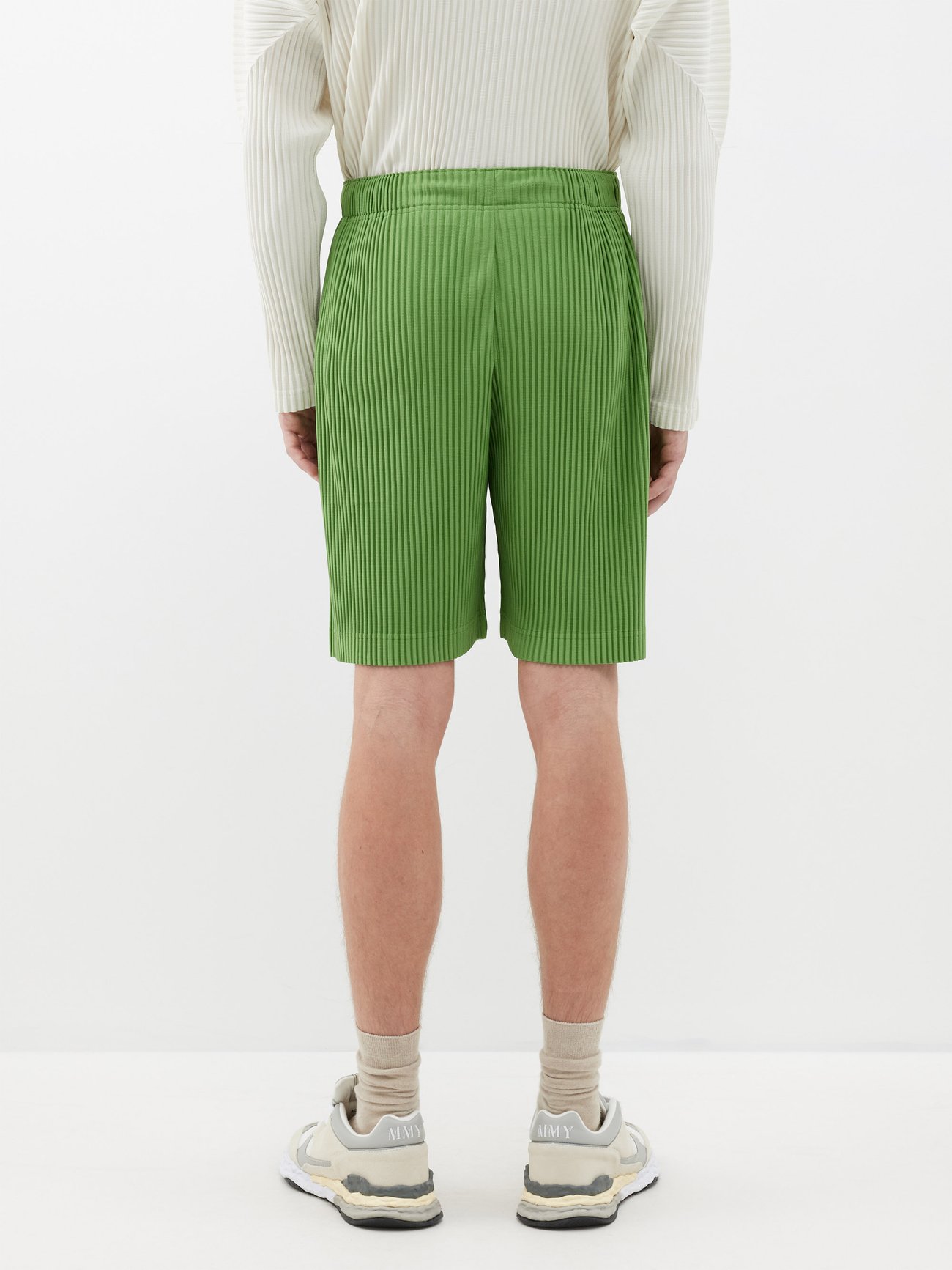 Homme plissé Issey Miyake: Green Pleated Shorts