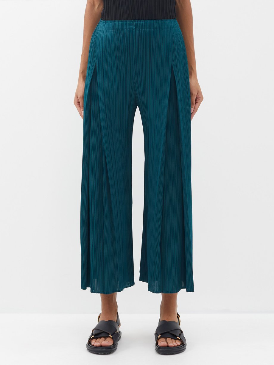 Green Cropped technical-pleated trousers | Pleats Please
