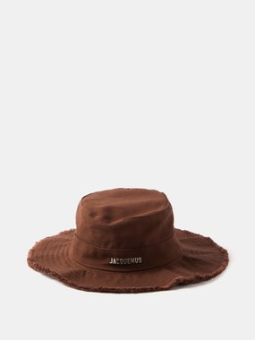 Jacquemus Logo-plaque cotton-canvas bucket hat