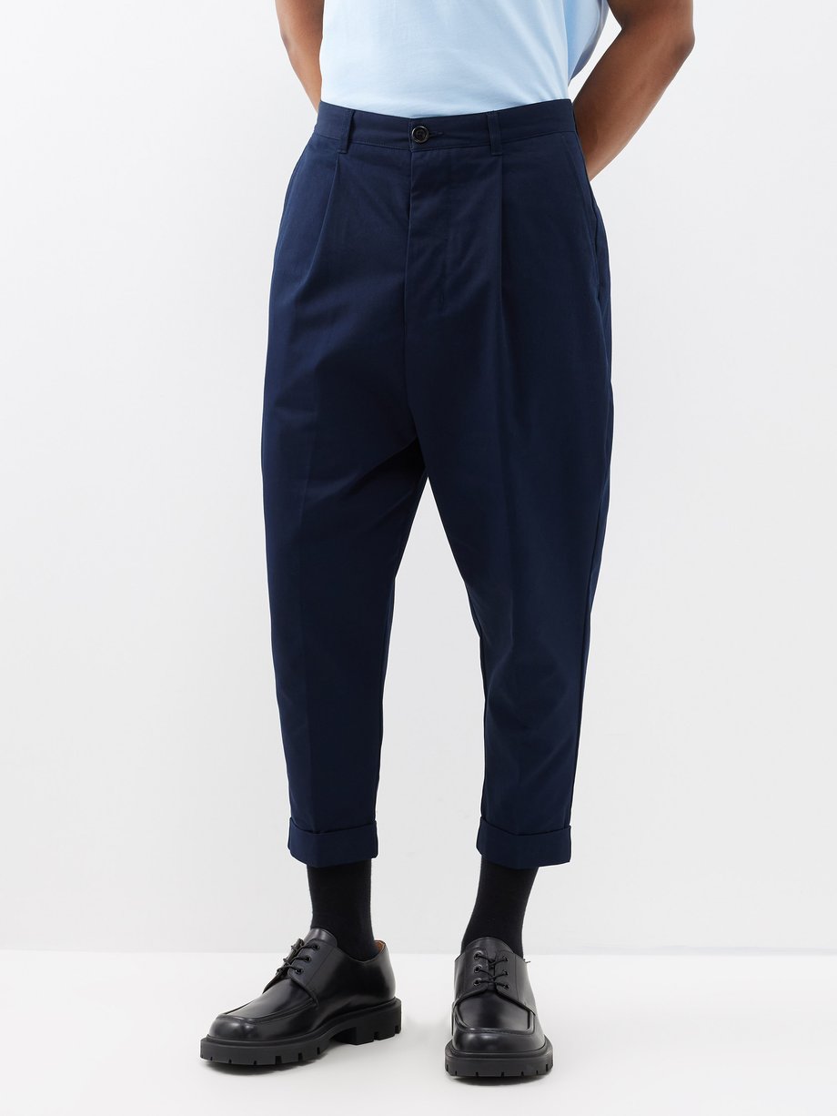 Navy Oversized pleated cotton cropped trousers | AMI | MATCHESFASHION UK