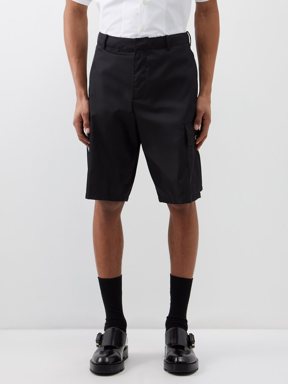Black Logo-plaque Re-Nylon twill shorts | Prada | MATCHESFASHION UK
