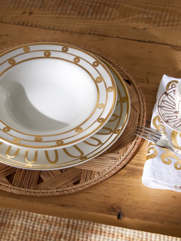 THEMIS Z Kyma 24kt-gold printed porcelain soup plate