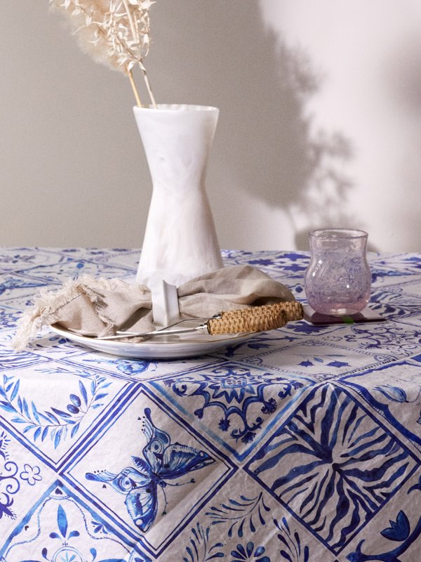 Summerill & Bishop Azulejos tile-print 300cm x 165cm linen tablecloth