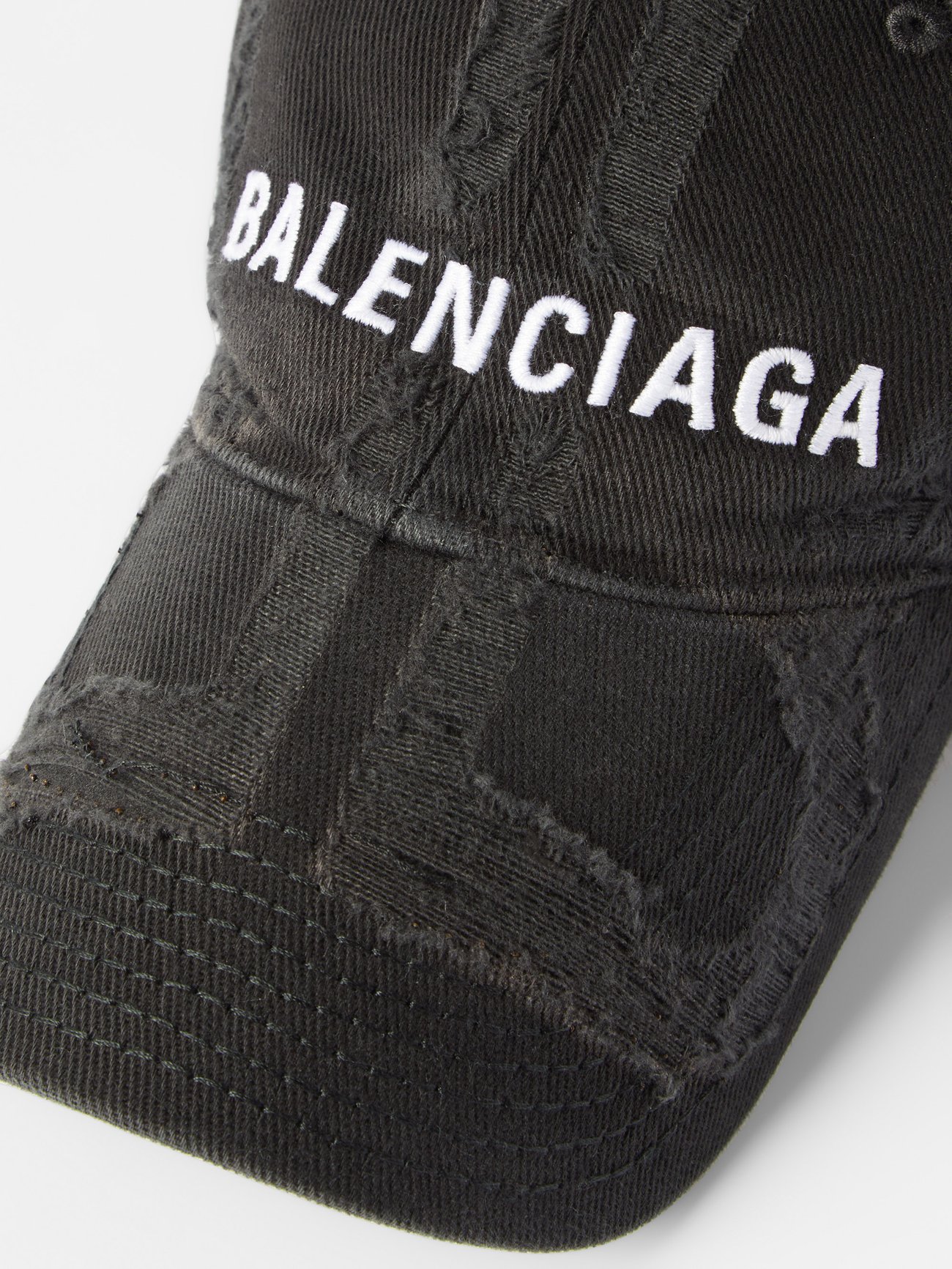 Balenciaga Balenciaga Logo-embroidered distressed baseball cap