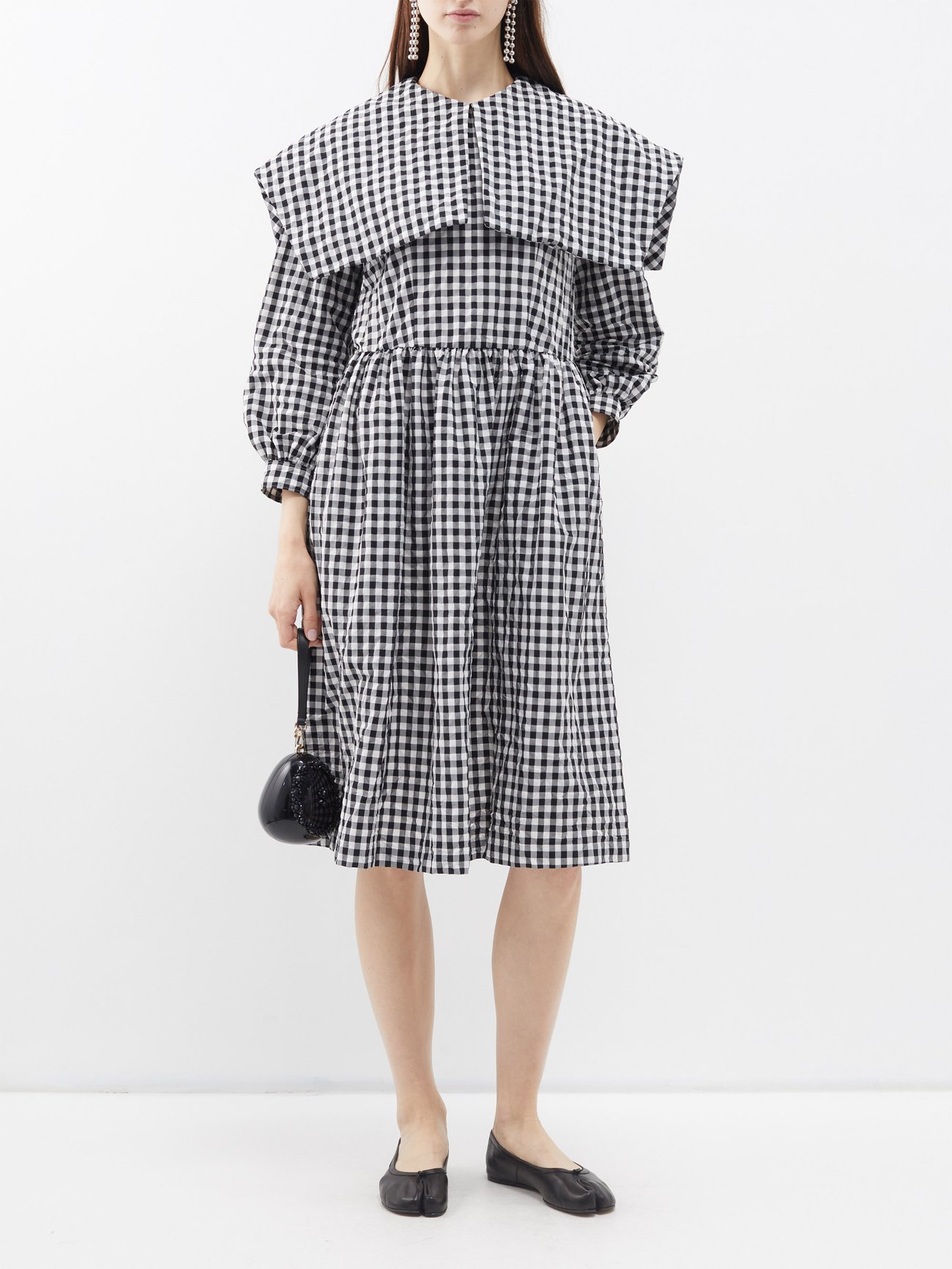 Black Oversized-collar gingham dress | Comme des Garçons