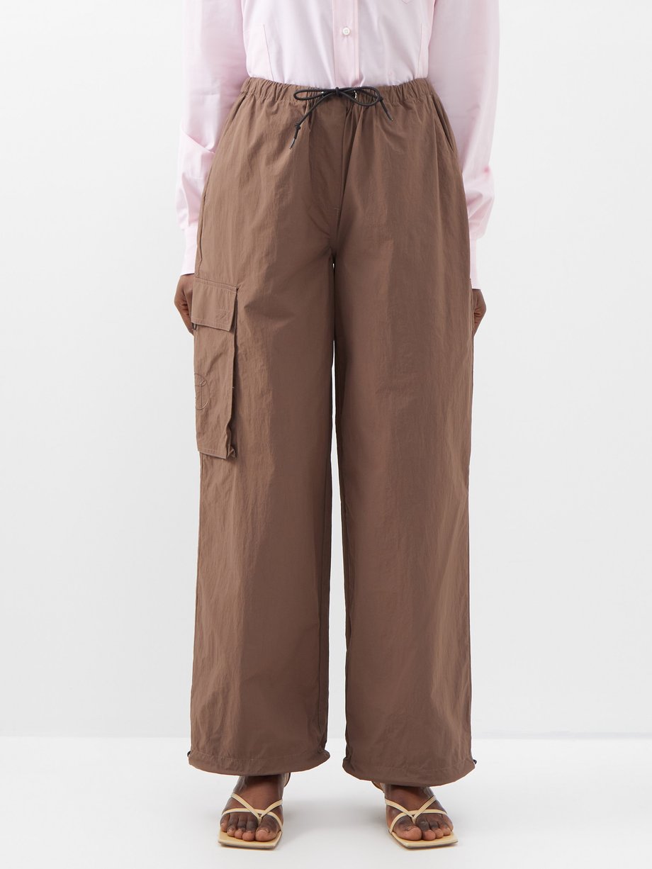 Brown Esther wide-leg recycled-fibre cargo trousers | Saks Potts ...