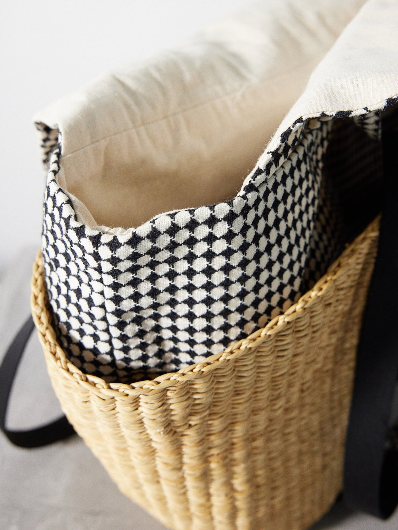 Beige George canvas-trim woven basket bag | Muuñ | MATCHESFASHION US