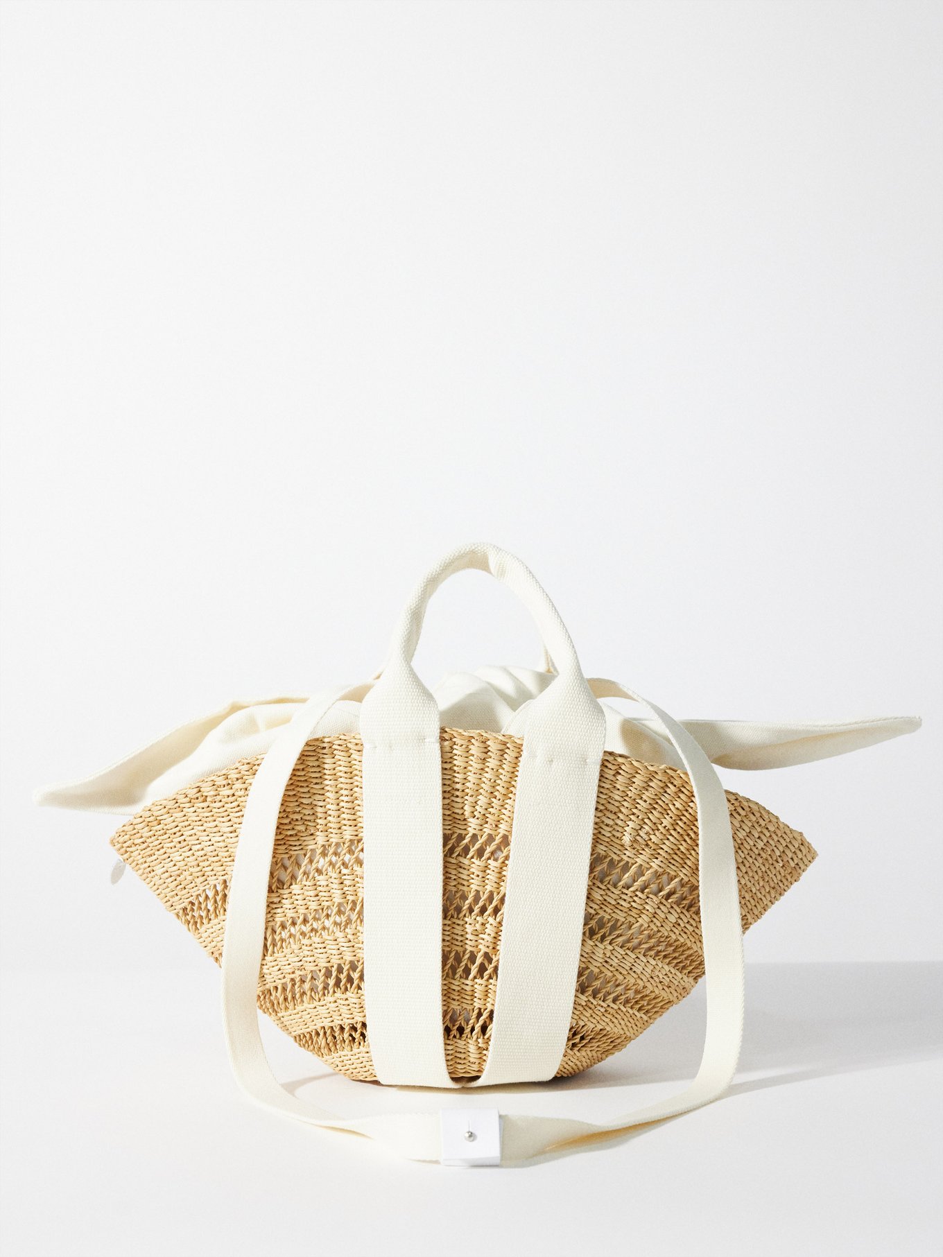 Sophie mini canvas-trim woven basket bag | Muuñ