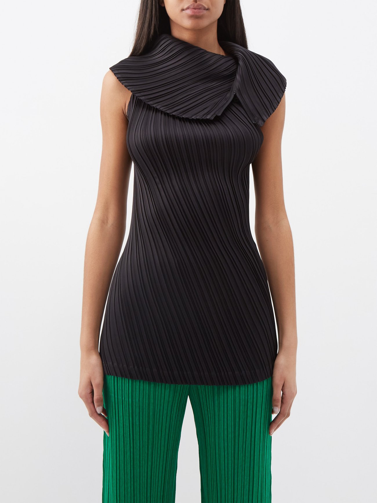 Black Intangible Pleats technical-pleated jersey top | Issey