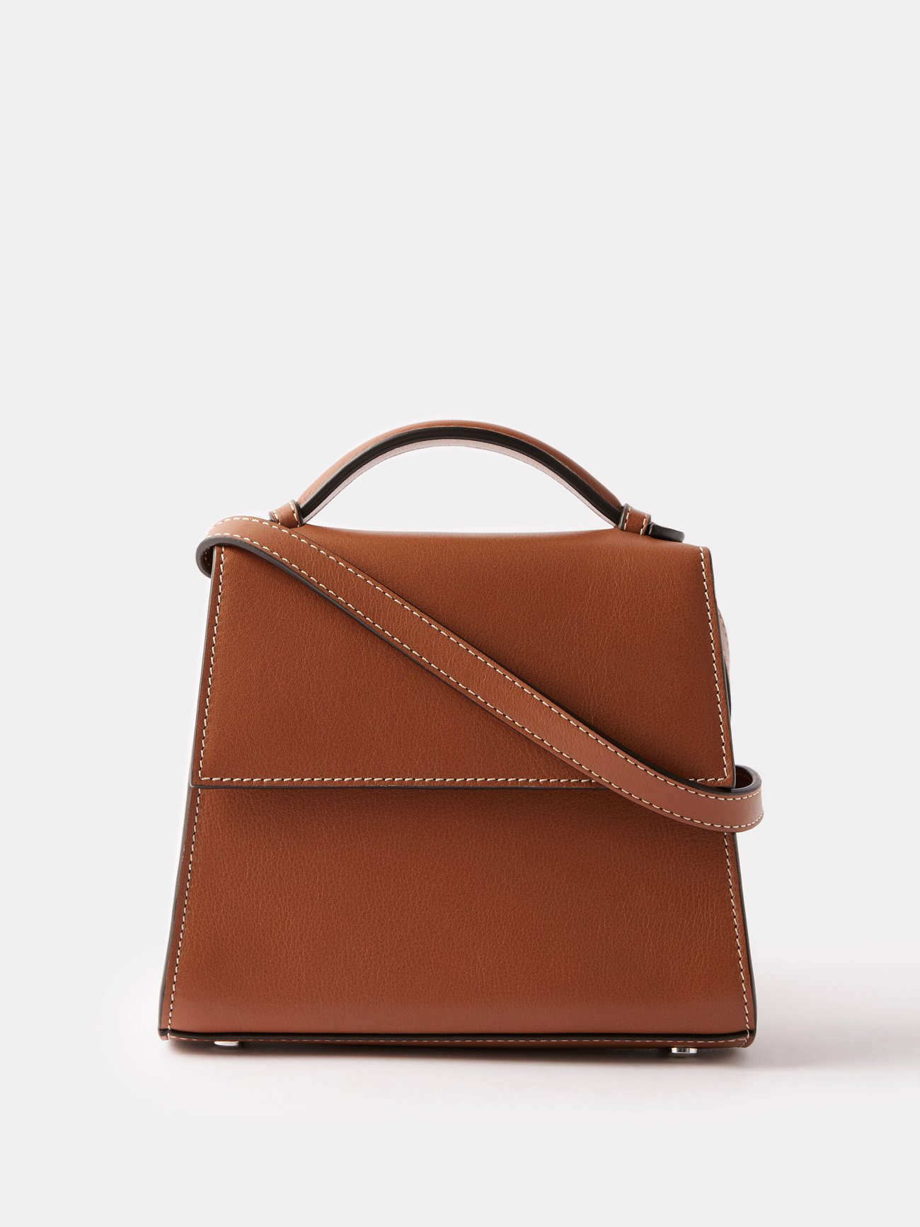 Small nappa leather bucket bag with shoulder strap