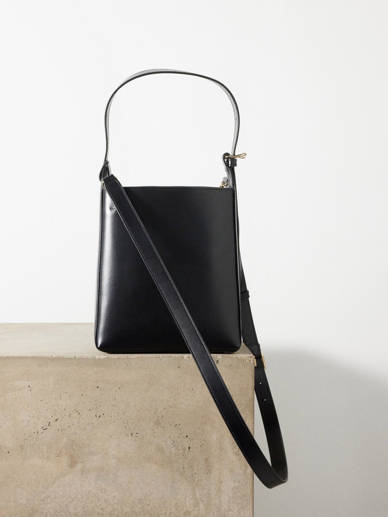 Black Virginie small leather tote bag | A.P.C. | MATCHES UK